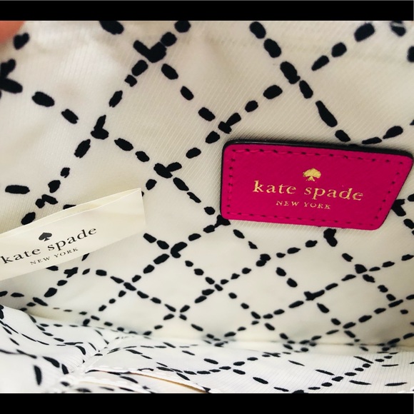 🔴SOLD 🔴Kate Spade Lolly Newbury Lane Wristlet - Picture 5 of 7